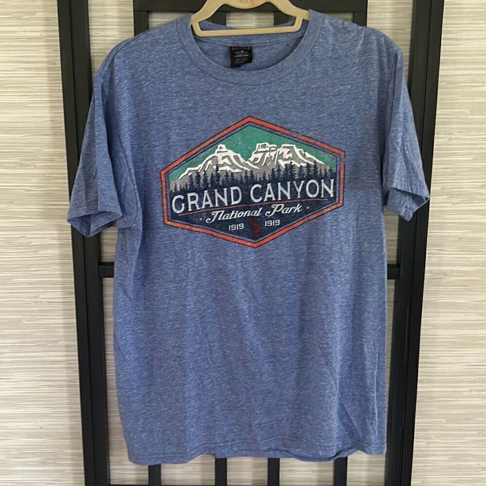 Prarie Mountain heathered blue Grand Canyon mountain T-shirt size M cotton poly